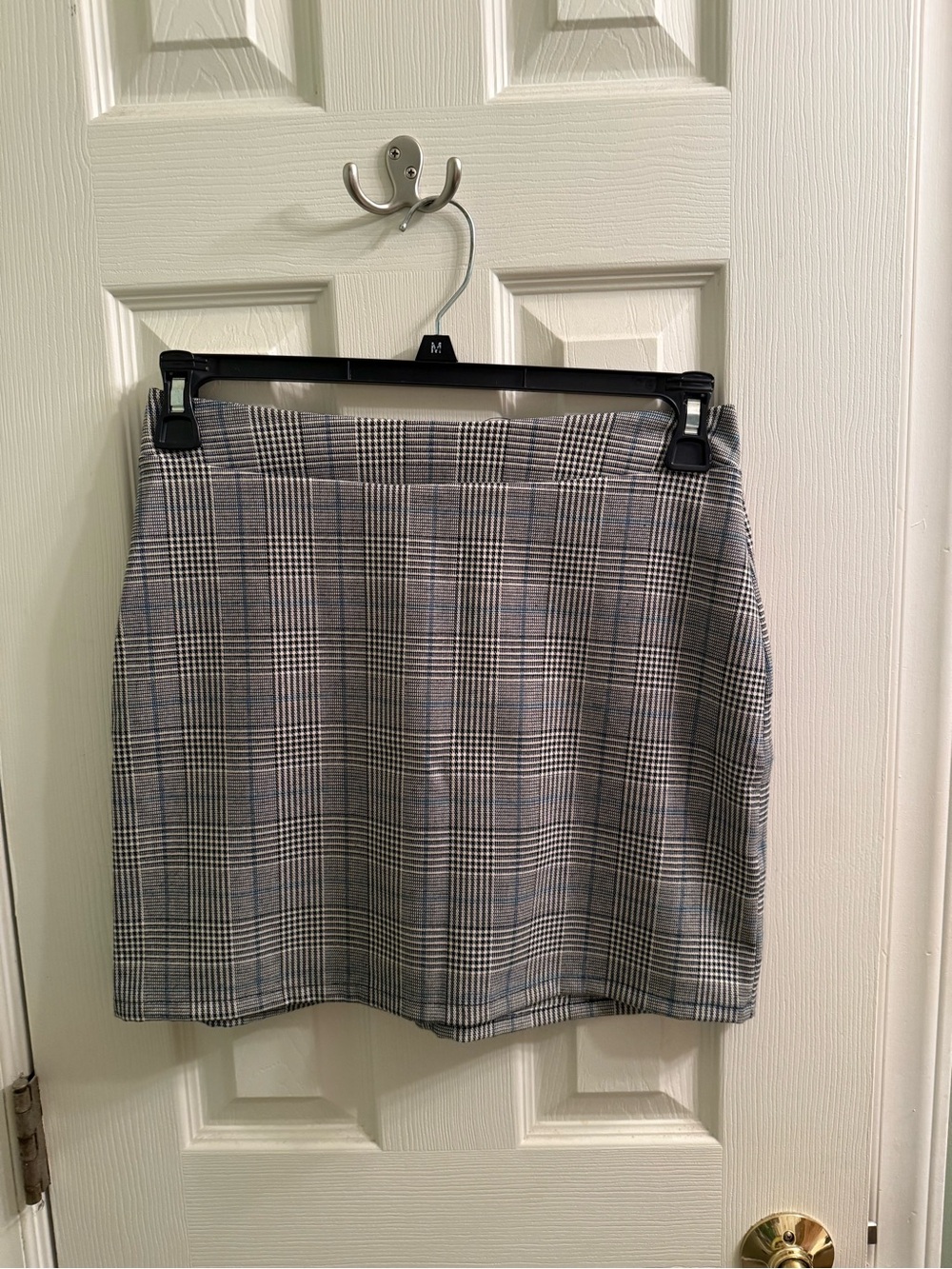vestique Gray and Black Plaid Mini Skirt